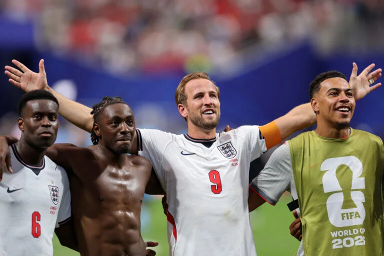 Kane urges England to celebrate nervy DR Congo win